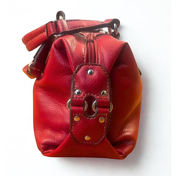 Relic Red Leather Satchel Handbag with Adjustable Shoulder Strap - Picture 8 of 8